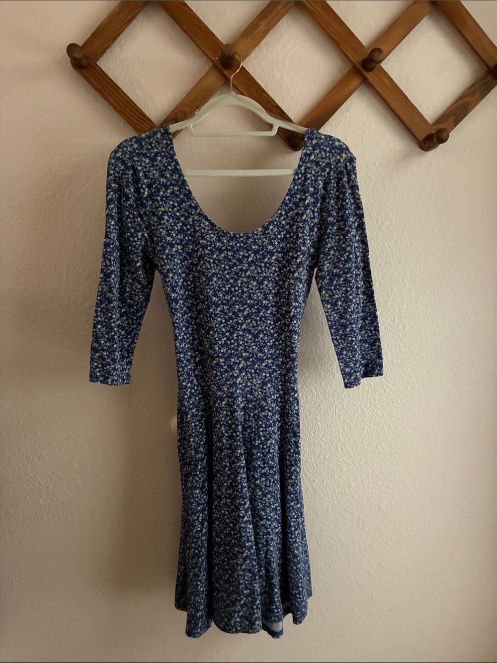 Lush Blue Floral Scoop-Neck Long Sleeve Dress